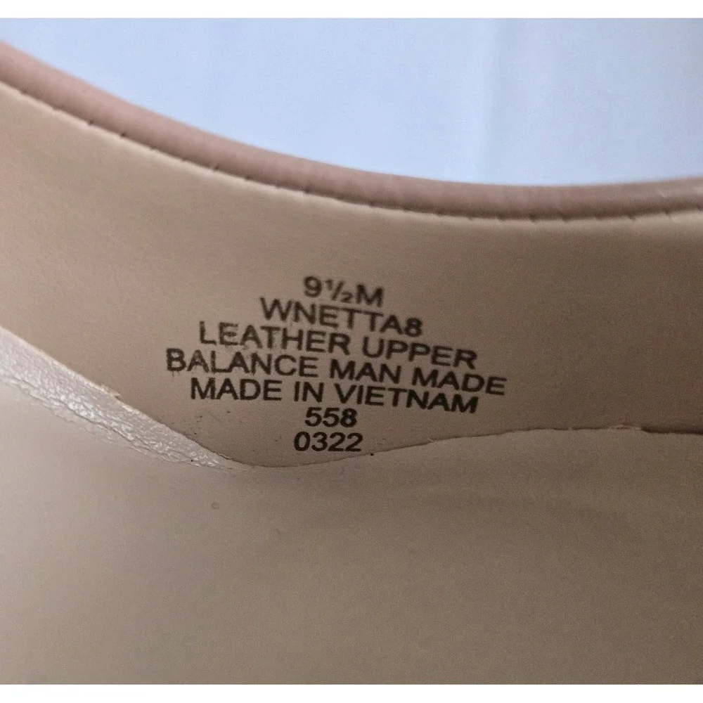 Nine West Etta Pointed Toe Pumps Light Natural Leather Stiletto Heels 9.5M